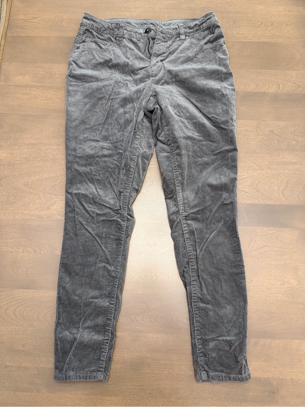 Style & Co Gray Corduroy Pants Size 6 Straight Leg